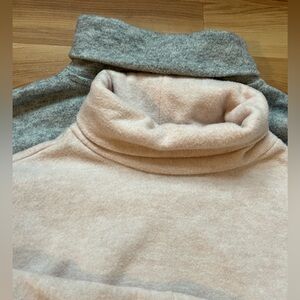 BUNDLE OF 2 A New Day Turtleneck sweaters